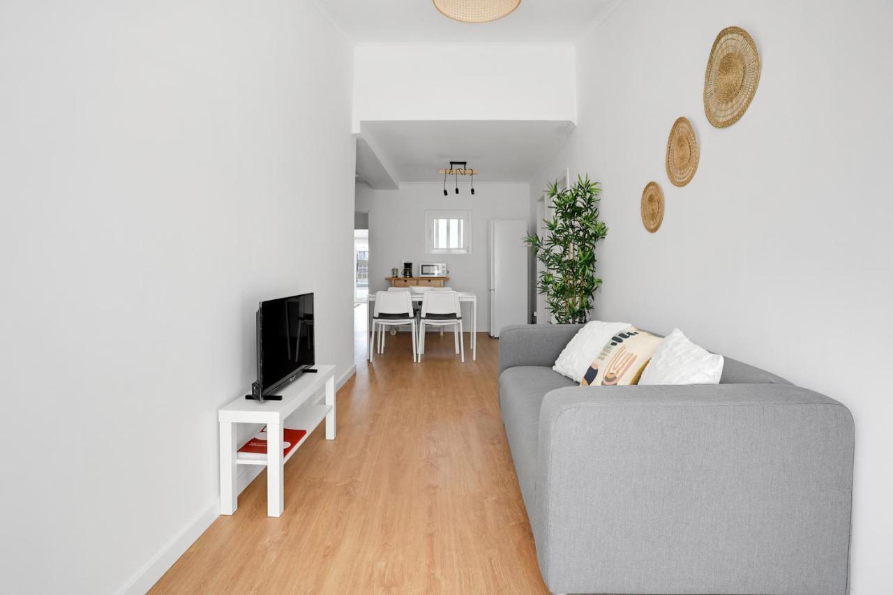 Sunny 2 Bedroom Apartment In Almada - Balconies With River View Εξωτερικό φωτογραφία